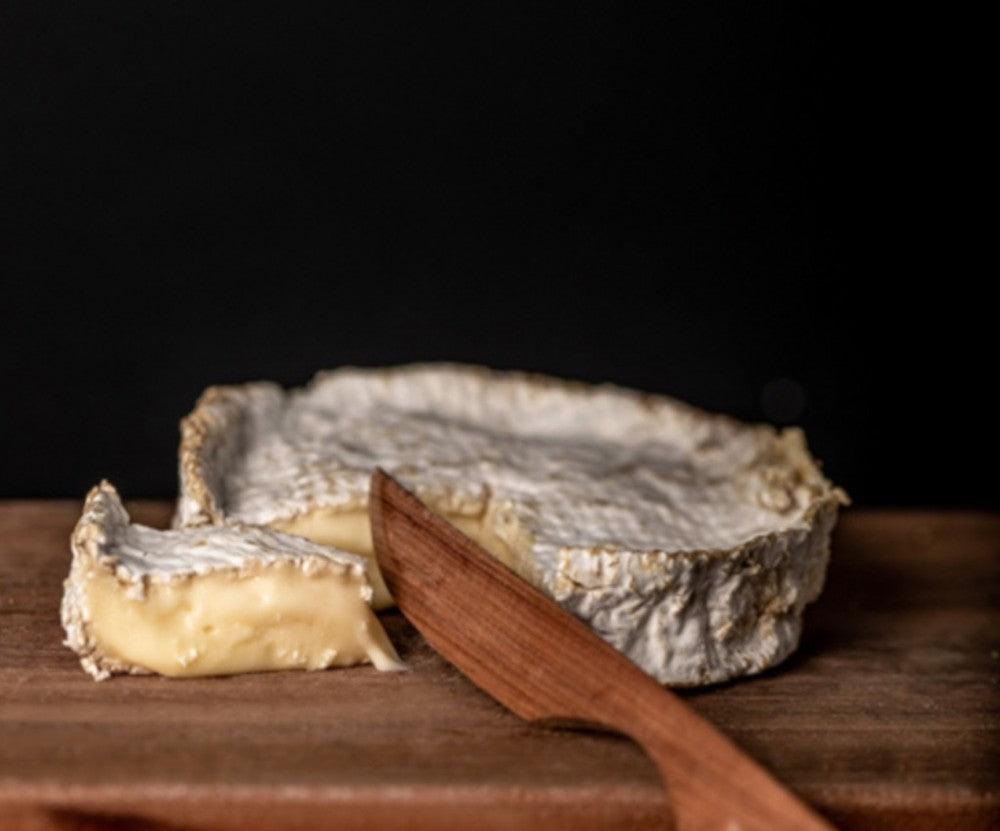 Queso Brie artesanal 150g - premium