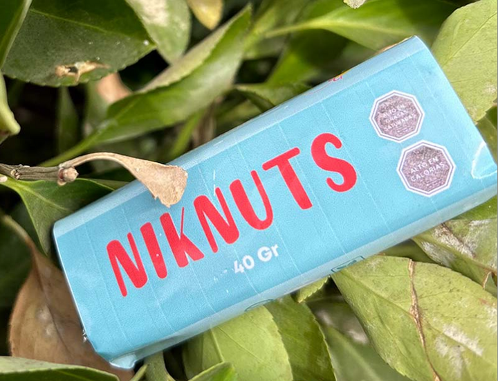 Chocolate niknuts 40g